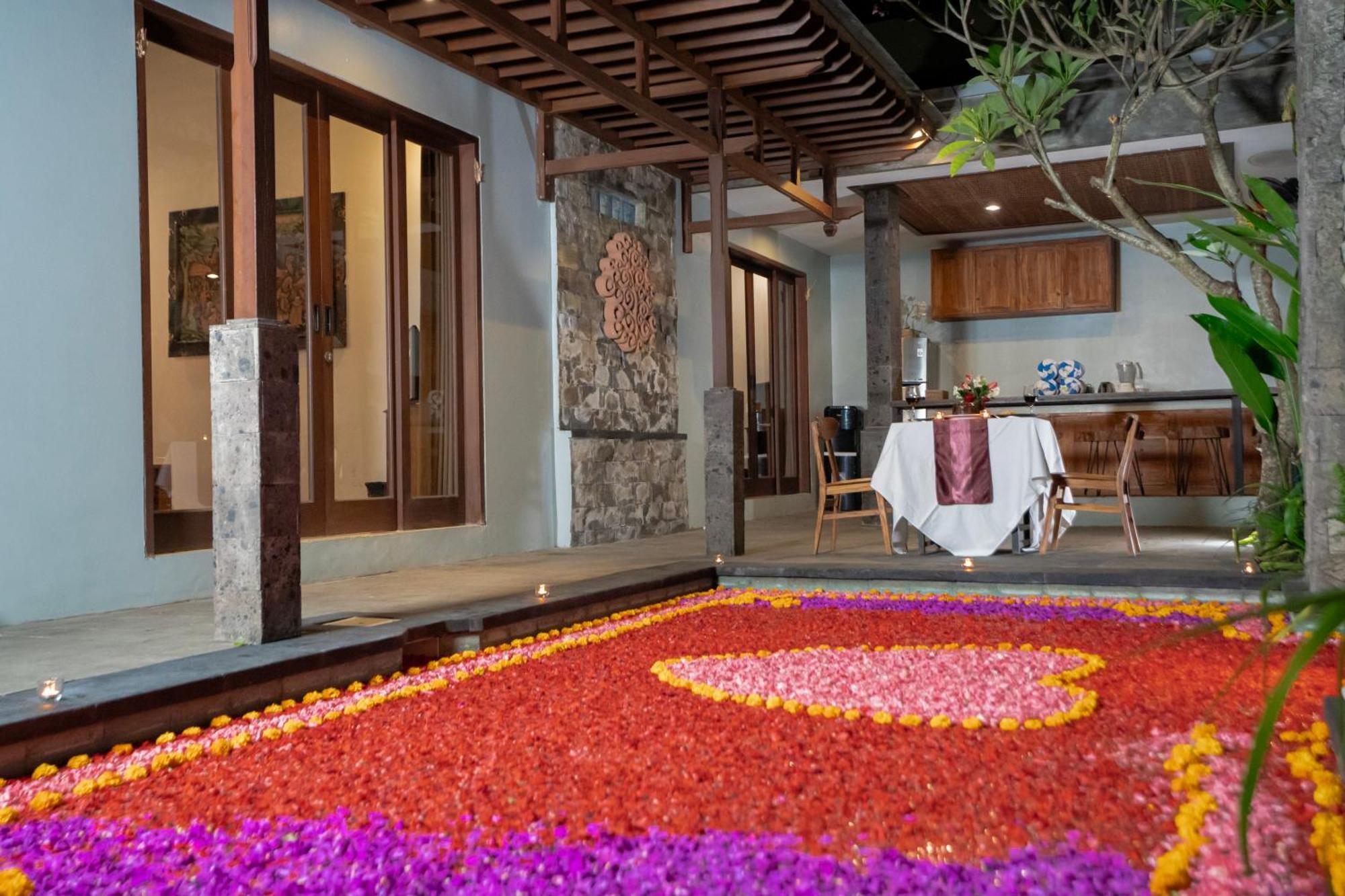 Kusuma Living And Villa Seminyak Exterior foto